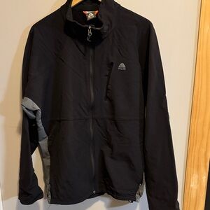 Men's NIKE ACG Jacket size XL
